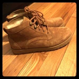 Ugh Bethany *NEW WITH BOX* Size 8